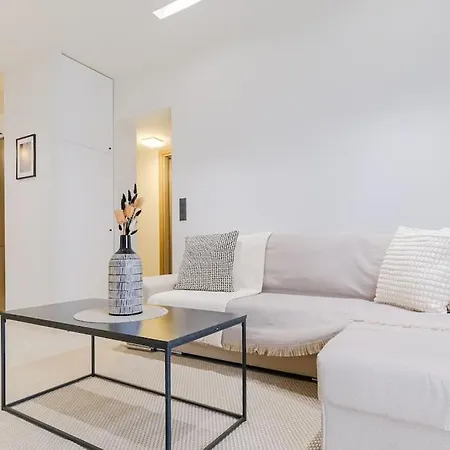 Sweet Vanilla 2-bdrm Residence, Vesta Philoxenia Θεσσαλονίκη